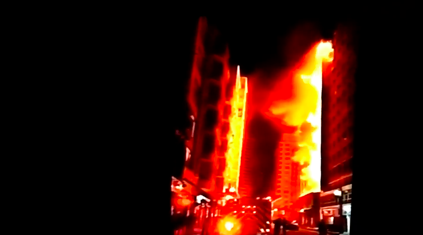 24 floor São Paulo skyscraper blaze causes building to collapse