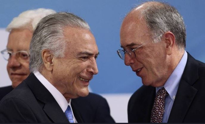 Petrobras falls $12 billion in market value as Chief Executive resigns