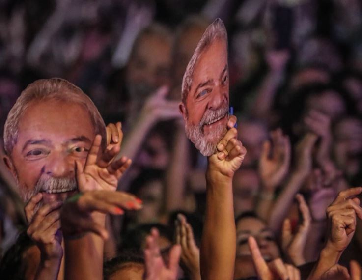 Even from prison, Lula da Silva ensures his political voice is not silenced