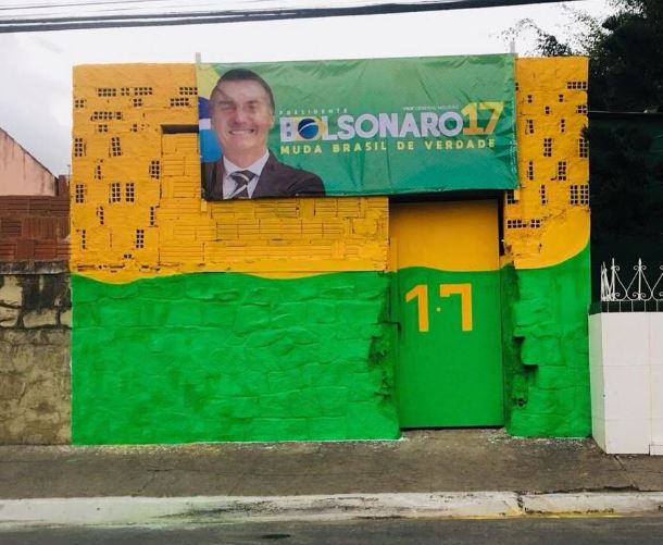 Online opposition group hacked whilst Bolsonaro recovers in hospital