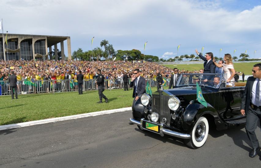 DF - Brasilia - 19/12/2019 - Christmas Cantata - Jair Bolsonaro, President  of the Republic, accompanied by Michelle