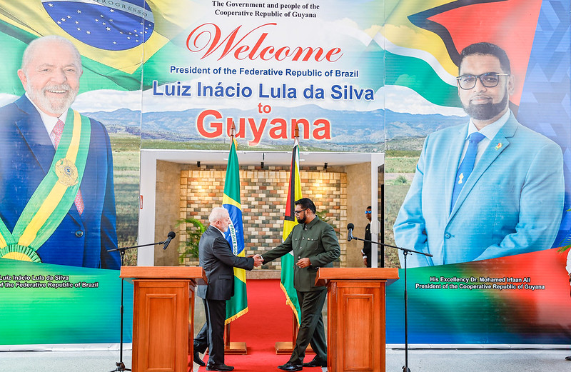 President Lula da Silva, during a press statement with the President of Guyana, Irfaan Ali - (Ricardo Stuckert / Presidency of Brazil courtesy)