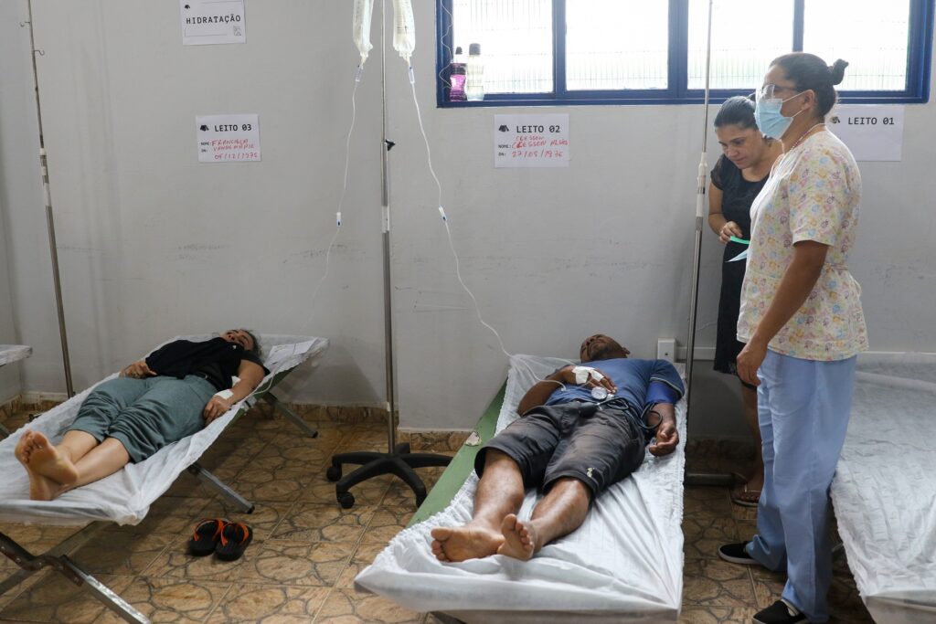 El aumento de las temperaturas agrava la emergencia sanitaria por dengue en Brasil