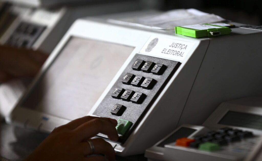 Electronic ballot box that will be used in Brazilian municipal elections (Marcelo Camargo/Agencia Brasil courtesy)